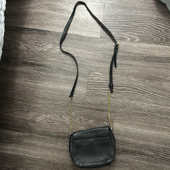 Michael Kors small cross body purse - Picture 8 of 8